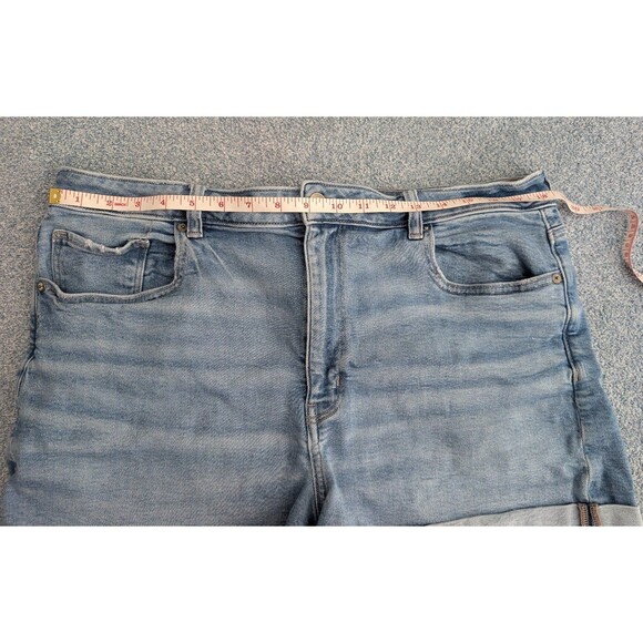 American Eagle Outfitters Denim High Waist Cuffed Mom Short Women's Size 18 - Picture 6 of 8